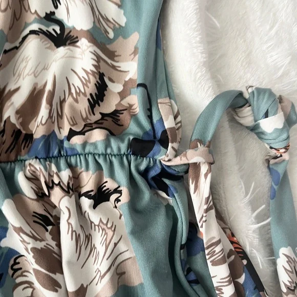 Pink Blush Flower Maternity Dress - Picture 2 of 4